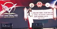 Vietnamese children in Czech Republic celebrate their mother tongue